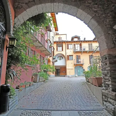 Apartment Ca' De' Mumi Luino