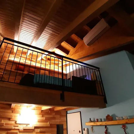 Ca' De' Mumi Apartmán *